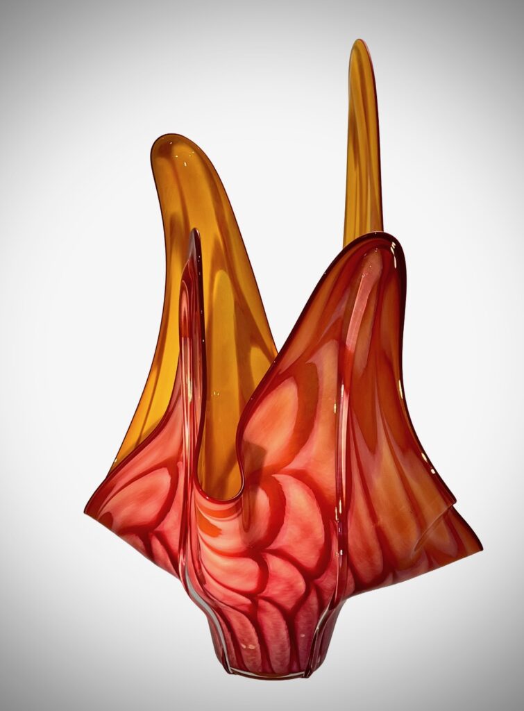 pyroplasm shaped bowl by blown glass artist Tom Kelly